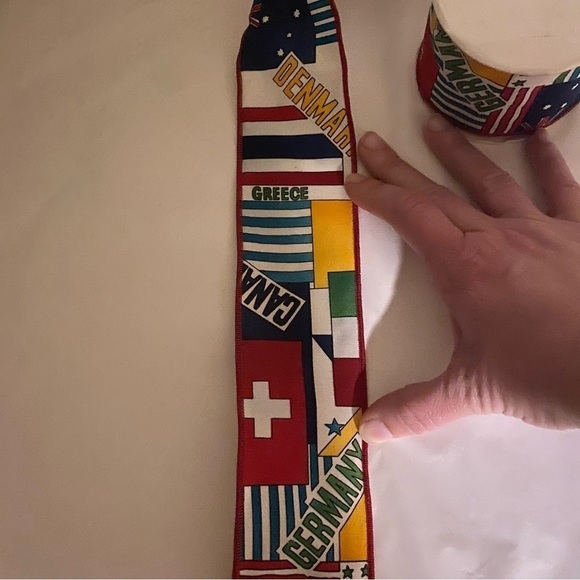 Vintage Olympic Ribbon Fabric Red Wired Edge - Picture 2 of 4